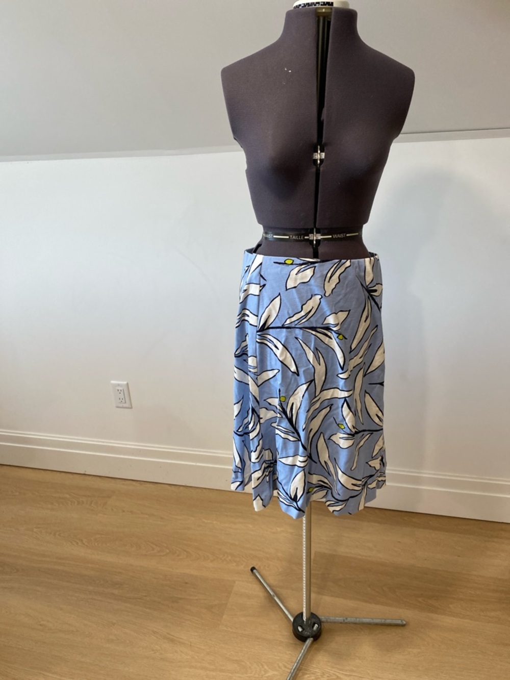 Ann Taylor Baby Blue Floral A-Line Skirt